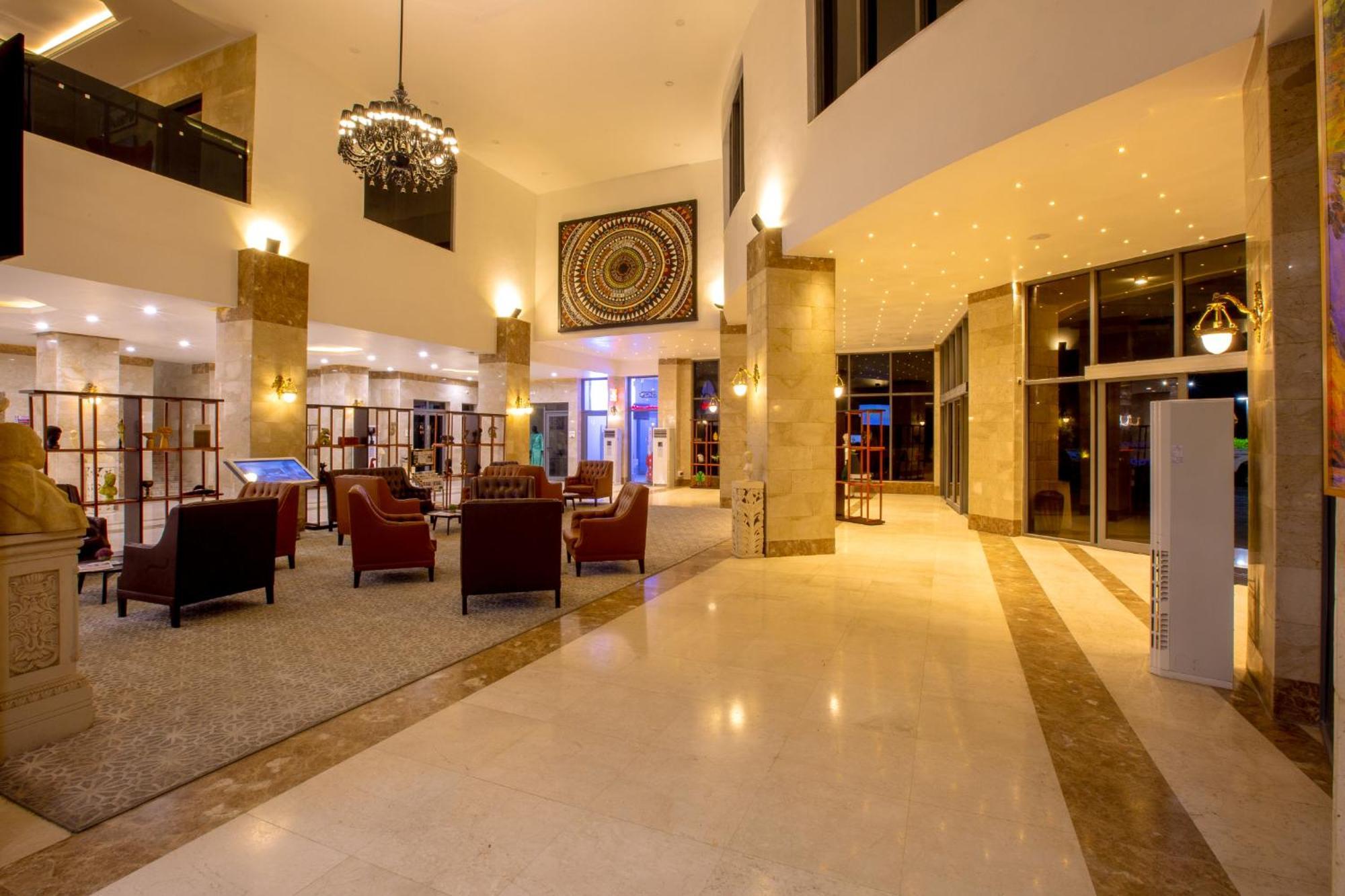 Johnwood Hotel By Bolton Абуджа Екстериор снимка