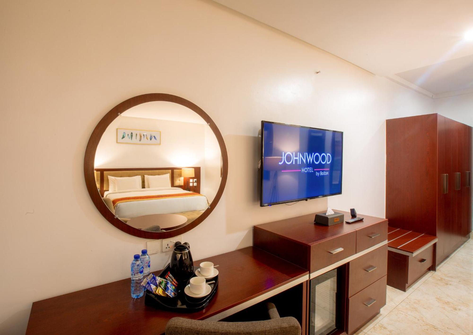 Johnwood Hotel By Bolton Абуджа Екстериор снимка